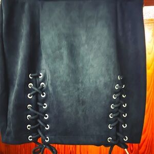 Super Hot detailed black suede mini skirt. EUC